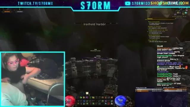 Twitch Streamer Flashes Big Tits... AGAIN!!!