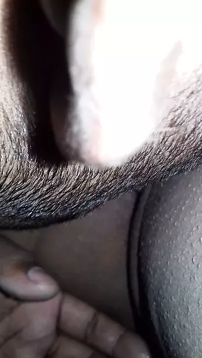 my lover pussy fucking with banana and mostrubate with banana